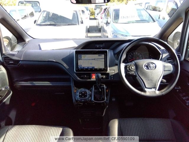 toyota voxy 2019 -TOYOTA--Voxy DBA-ZRR85W--ZRR85-0134543---TOYOTA--Voxy DBA-ZRR85W--ZRR85-0134543- image 2