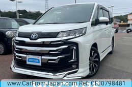 toyota noah 2022 quick_quick_6AA-ZWR90W_ZWR90-0042737