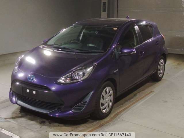 toyota aqua 2018 CFJ1567140 image 1
