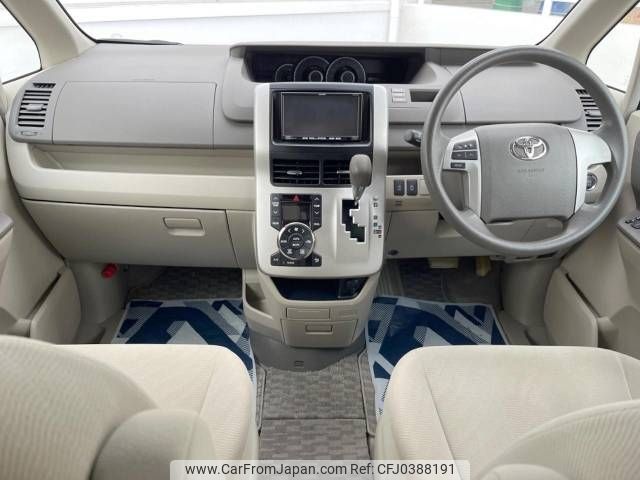 toyota noah 2012 -TOYOTA--Noah DBA-ZRR70G--ZRR70-0465764---TOYOTA--Noah DBA-ZRR70G--ZRR70-0465764- image 2