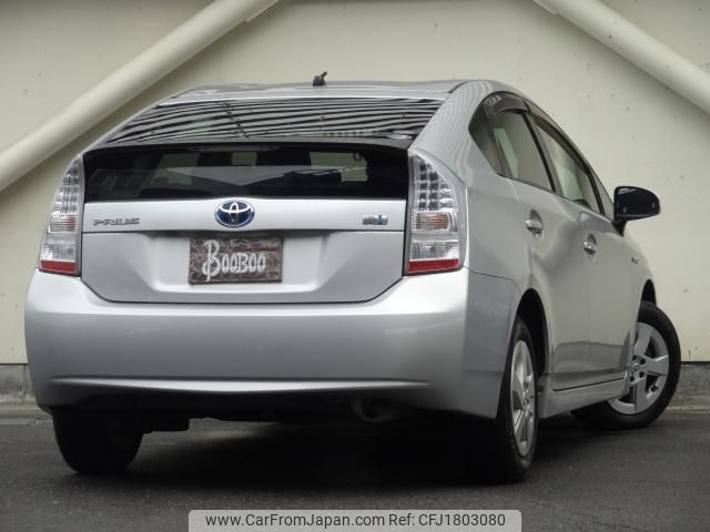 toyota prius 2010 CFJ1803080 image 2