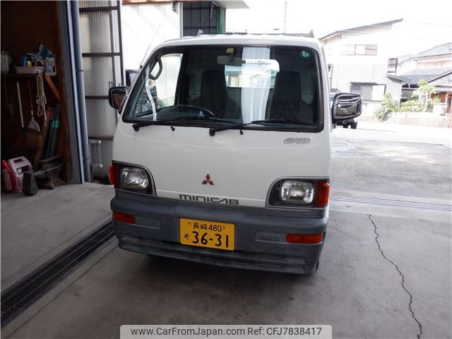 mitsubishi minicab-truck 1996 3845eb585ad0d17028fa71b6b424f00e image 1
