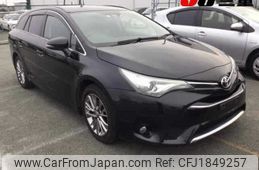 toyota avensis 2016 CFJ1849257
