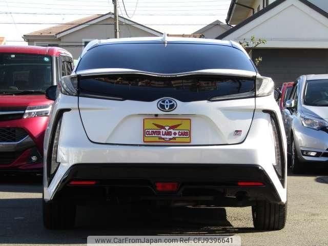 toyota prius-phv 2018 quick_quick_DLA-ZVW52_ZVW52-3079954 image 2