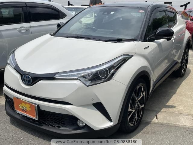 toyota c-hr 2018 quick_quick_DAA-ZYX10_ZYX10-2090902 image 1