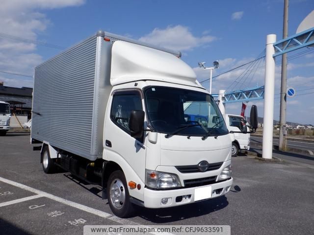 hino dutro 2013 CFJ9633591 image 1