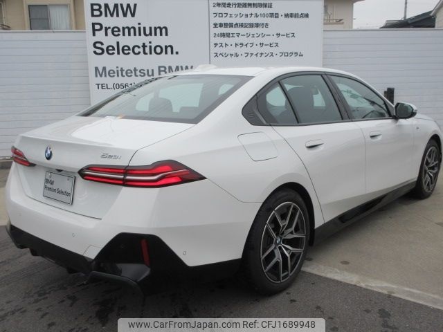 bmw 5-series 2024 CFJ1689948 image 2