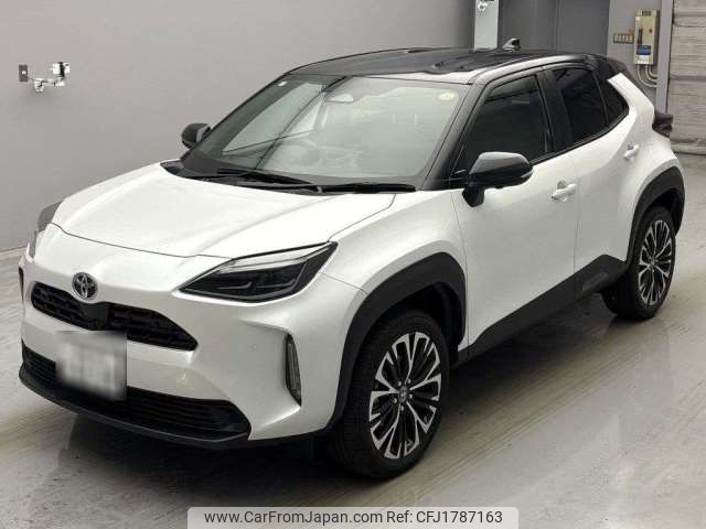 toyota yaris-cross 2025 CFJ1787163 image 1