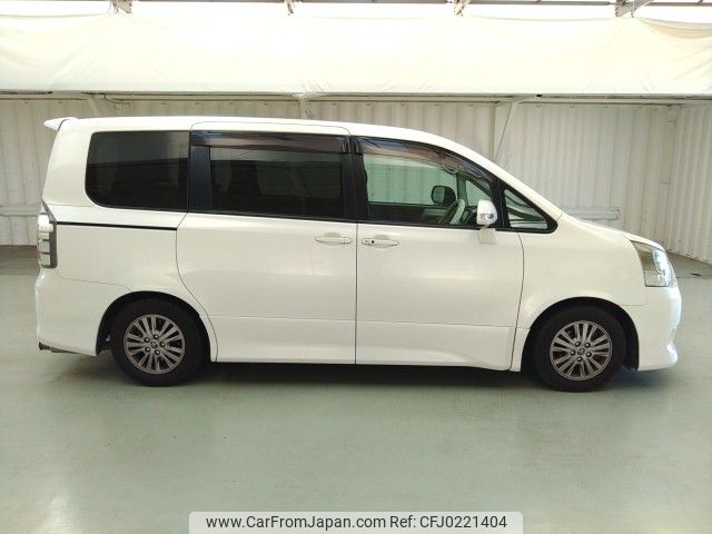 toyota noah 2008 ENHANCEAUTO_1_ea288066 image 2