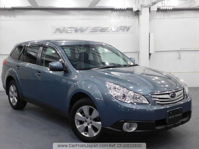 subaru outback 2012 -SUBARU--Legacy OutBack DBA-BR9--BR9-067686---SUBARU--Legacy OutBack DBA-BR9--BR9-067686- image 1