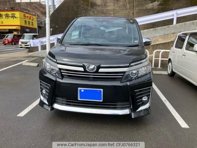 toyota voxy 2016 -TOYOTA--Voxy DBA-ZRR80W--ZRR80-0246413---TOYOTA--Voxy DBA-ZRR80W--ZRR80-0246413- image 2