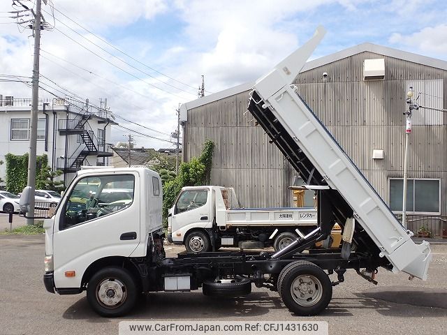 hino dutro 2012 25632103 image 2