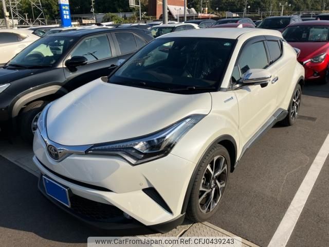 toyota c-hr 2017 -TOYOTA--C-HR DAA-ZYX10--ZYX10-2084566---TOYOTA--C-HR DAA-ZYX10--ZYX10-2084566- image 1