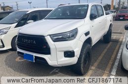 toyota hilux 2023 CFJ1867174