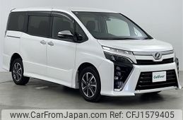 toyota voxy 2019 CFJ1579405