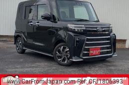 daihatsu tanto 2023 CFJ1806393