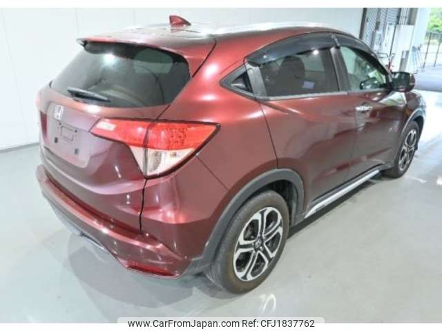honda vezel 2014 CFJ1837762 image 2