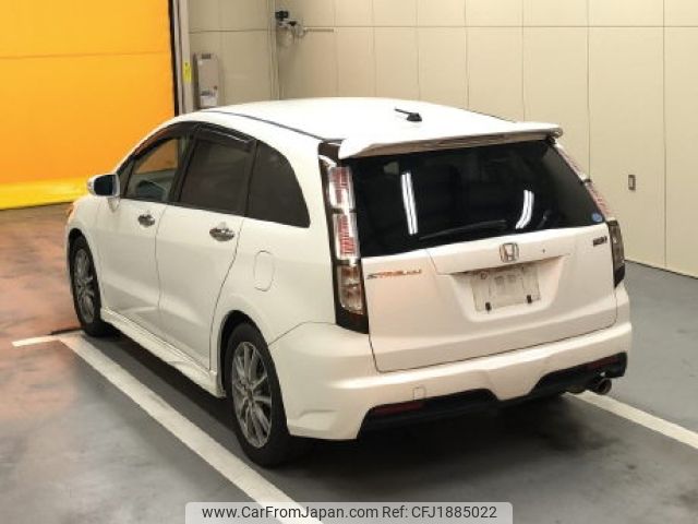 honda stream 2014 CFJ1885022 image 2