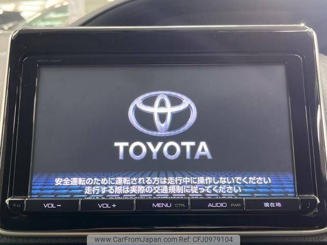 toyota noah 2015 CFJ0979104 image 2