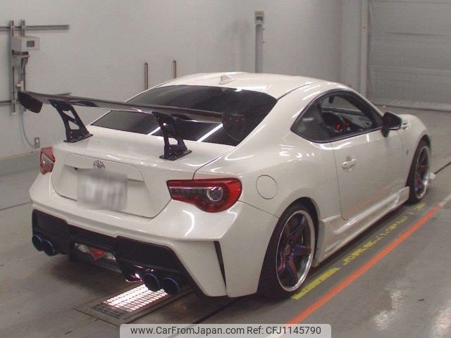 toyota 86 2019 -TOYOTA 【所沢 301ゆ647】--86 ZN6-102590---TOYOTA 【所沢 301ゆ647】--86 ZN6-102590- image 2