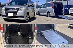 toyota noah 2015 CFJ1839232