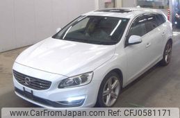 volvo v60 2018 quick_quick_LDA-FD4204T_YV1FWA8RDJ2392444