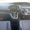 nissan serena 2017 CFJ1661885 image 17