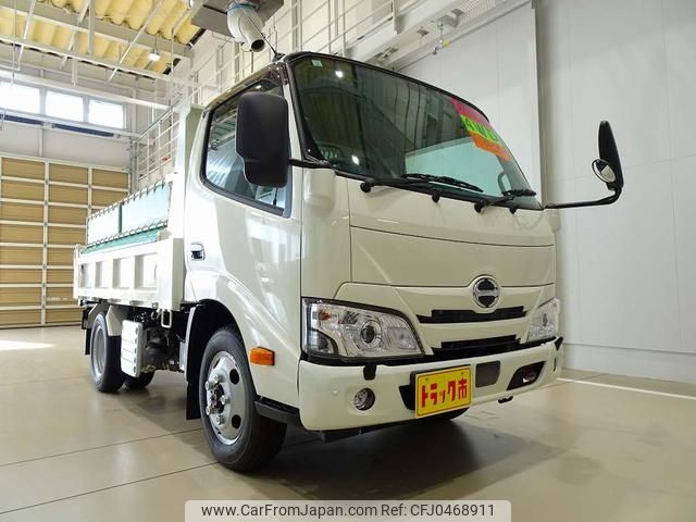 hino dutro 2024 GOO_NET_EXCHANGE_1230336A30241108W001 image 2