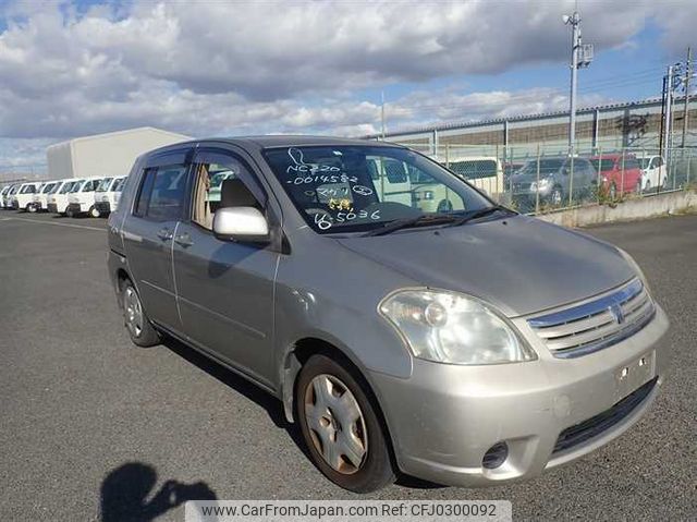 toyota raum 2003 22409 image 1