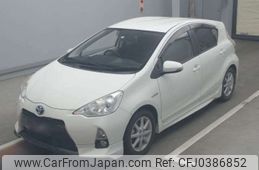 toyota aqua 2013 -TOYOTA--AQUA DAA-NHP10--NHP10-2245870---TOYOTA--AQUA DAA-NHP10--NHP10-2245870-