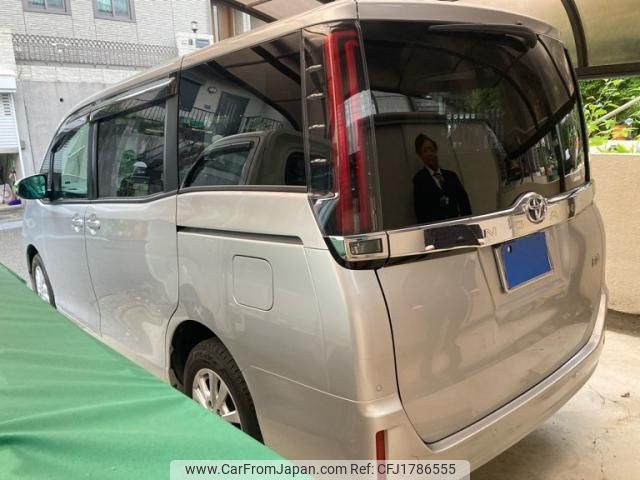 toyota noah 2020 CFJ1786555 image 2