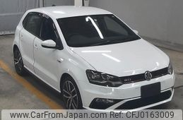 volkswagen polo 2015 -VOLKSWAGEN--VW Polo WVWZZZ6RZFY299638---VOLKSWAGEN--VW Polo WVWZZZ6RZFY299638-