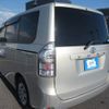 toyota voxy 2010 REALMOTOR_Y2023090119A-21 image 3