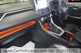 toyota rav4 2019 NIKYO_SJ53131