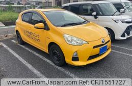 toyota aqua 2013 CFJ1551727