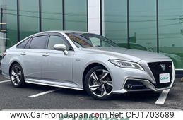 toyota crown 2018 CFJ1703689