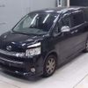 toyota voxy 2009 -TOYOTA--Voxy DBA-ZRR70W--ZRR70-0256812---TOYOTA--Voxy DBA-ZRR70W--ZRR70-0256812- image 1