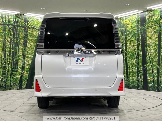 toyota voxy 2021 CFJ1798261 image 2