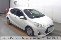 toyota aqua 2017 CFJ1682973