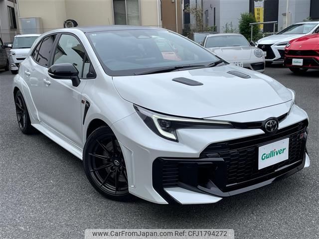toyota corolla 2025 CFJ1794272 image 1