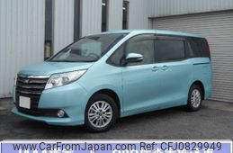 toyota noah 2015 -TOYOTA--Noah ZRR80G--011674---TOYOTA--Noah ZRR80G--011674-