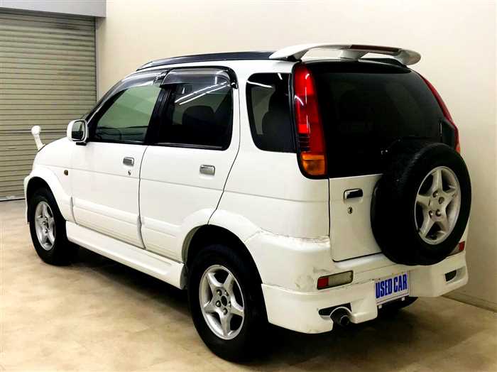 Toyota Cami 4WD 1999 year Silver J100E for sale Japan. Stock car