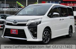 toyota voxy 2020 CFJ1217402