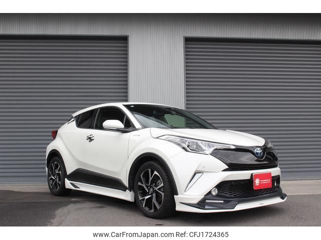 toyota c-hr 2017 CFJ1724365 image 2
