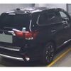 mitsubishi outlander-phev 2017 quick_quick_DLA-GG2W_0400362 image 2