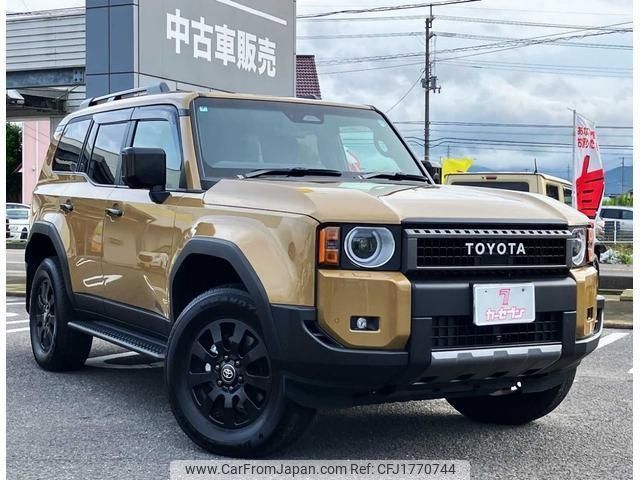 toyota land-cruiser-wagon 2024 CFJ1770744 image 1