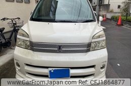 toyota voxy 2006 CFJ1864877