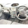 toyota fun-cargo 2002 CFJ1736601 image 8