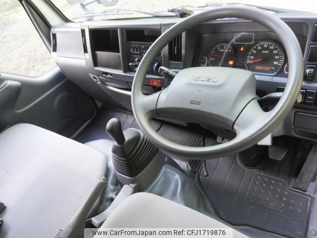 isuzu elf-truck 2017 CFJ1719876 image 2