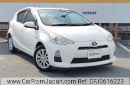 toyota aqua 2013 -TOYOTA--AQUA DAA-NHP10--NHP10-2180901---TOYOTA--AQUA DAA-NHP10--NHP10-2180901-